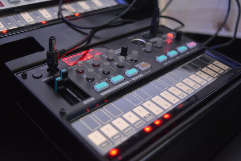 music-controller-foreground (2)