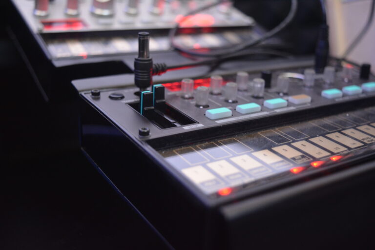 music-controller-foreground (3)