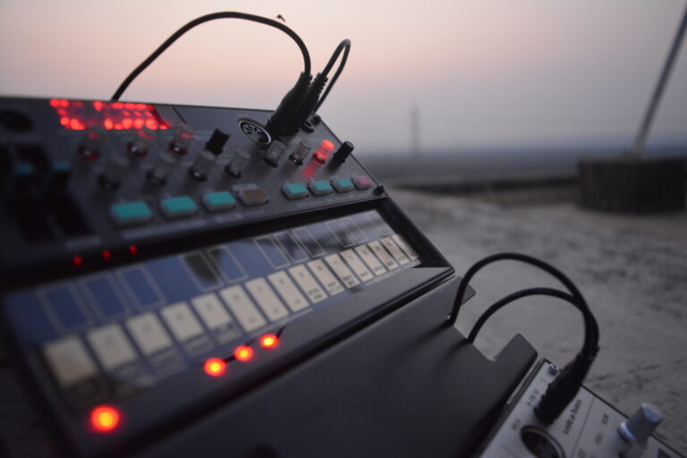 music-controller-foreground